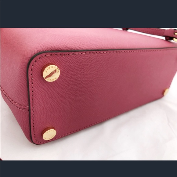 🌷NWT Michael Kors XS  Small Crossbody Tulip Pink - Picture 7 of 8